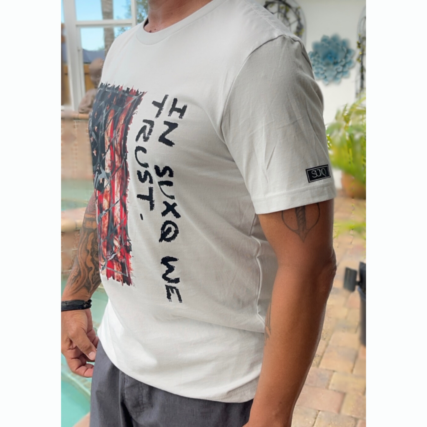 Men Short Sleeve Crew Neck Graphic Tee In SUXQ We Trust